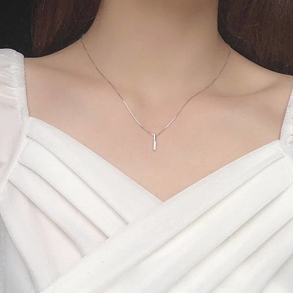 Vertical Bar Crystal Rhinestone Pendant Necklace in Silver or Gold - Picture 4 of 6